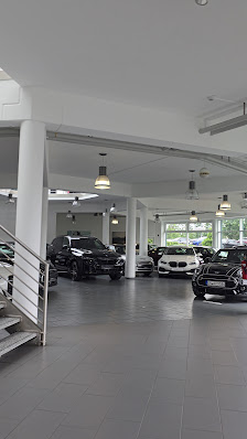 Autohaus Kaltenbach | BMW, MINI & KIA Wiehl