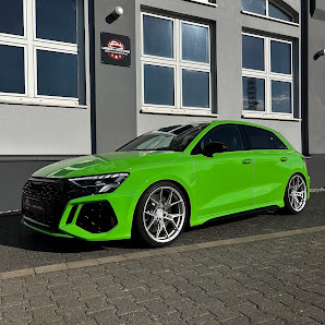 Urban Motors GmbH