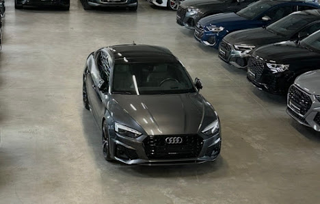 E & M Autogalerie GmbH