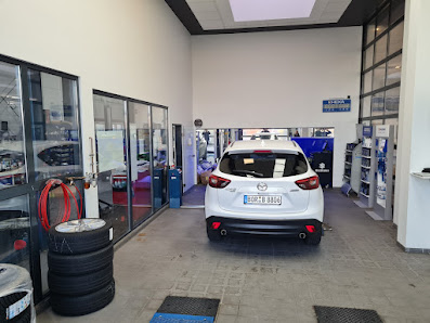 KFZ Meisterbetrieb am Autoforum