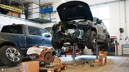 Autohaus Voth GmbH - Nutzfahrzeugtechnik & kfz Werkstatt Bad Lippspringe / Paderborn