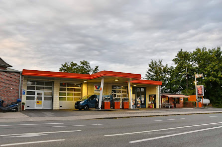 Freie Tankstelle / Kfz Werkstatt Karth
