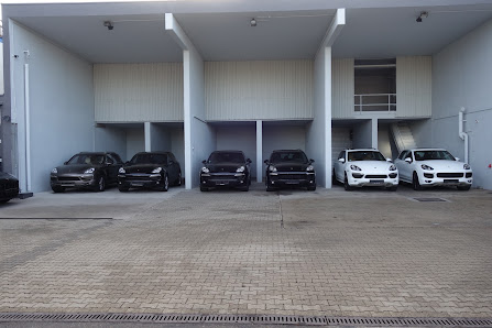 Lord Automobile H. Cebeci E.K.