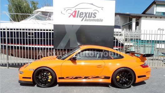 Alexus Automobile