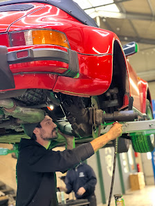 CR Car Repair Chris Reisen