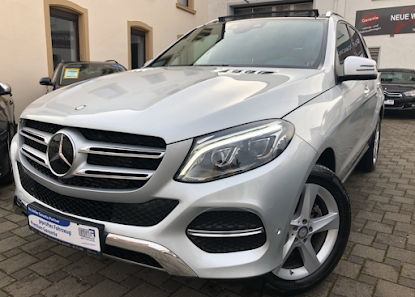 NEUE WELT | AUTOMOBILE