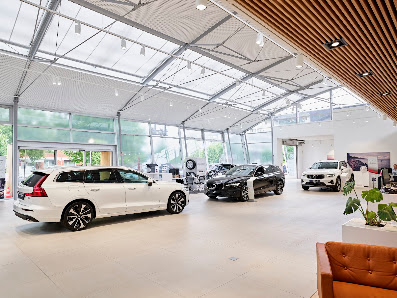 MOLL GRUPPE | Volvo/ VW Vertragshändler Düsseldorf
