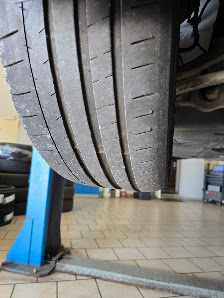 Gerlach KFZ Meisterwerkstatt | Reparaturen | Reifen | TÜV