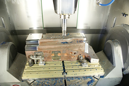 Raul Fahrzeugtechnik GmbH (Kugelflex® Systems)