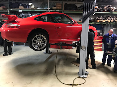 Huwer Sportwagentechnik