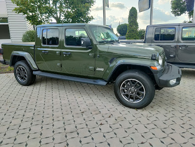 Automobile Peter GmbH - Jeep, Dodge & RAM Vertriebspartner, Chrysler Service