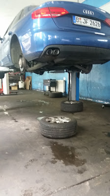 Auto Wind