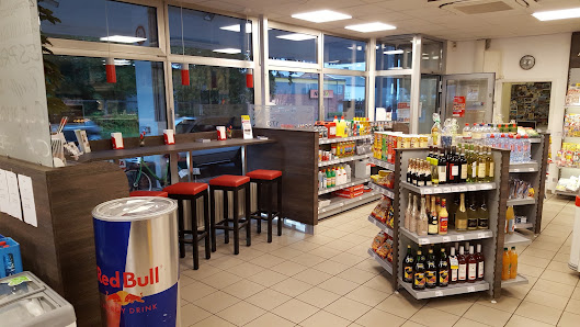 Avia Tankstelle & KFZ-Meisterbetrieb Stefanie Holm