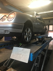 MoMo KFZ Werkstatt