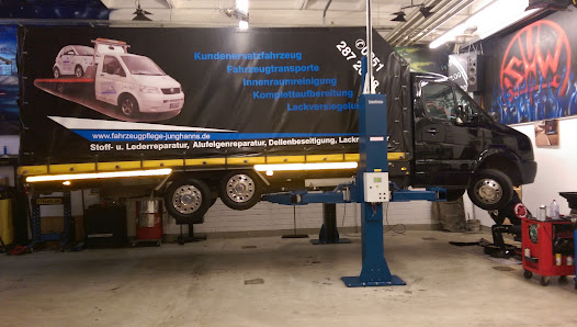 KFZ Service - Selbsthilfewerkstatt