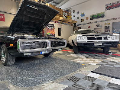 Old Legends Garage US Car Service Parts & more