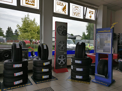 Premio Reifen + Autoservice Roespel GmbH in Kesselsdorf