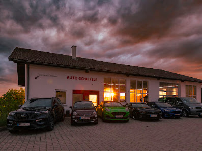 Auto Schiefele