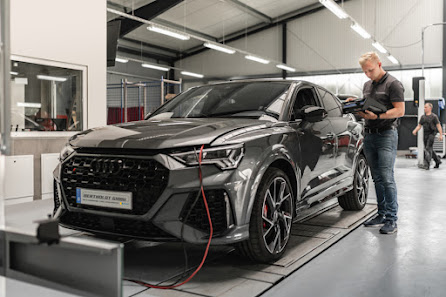 Bertholdt Karosserie und Lack GmbH / TESLA Approved Body Shop Dresden