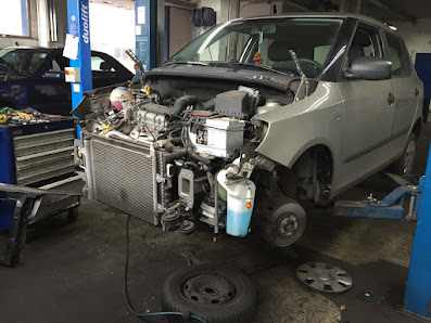 Autodienst Löwe - Kfz-Meisterbetrieb | Autowerkstatt Kfz-Werkstatt Berlin - Spandau