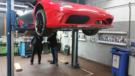 Kfz-Meisterbetrieb Auto Diagnose Berlin (ADB)