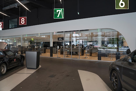 Mercedes-Benz Service