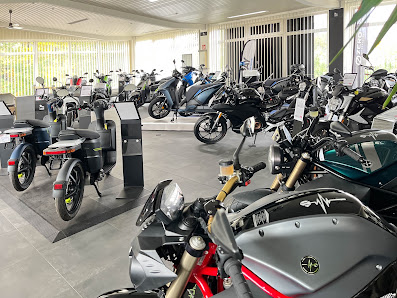 Autohaus Richter & Zech GmbH / Electric Horses
